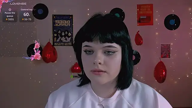 lika pop online show from February 17, 8:17 pm