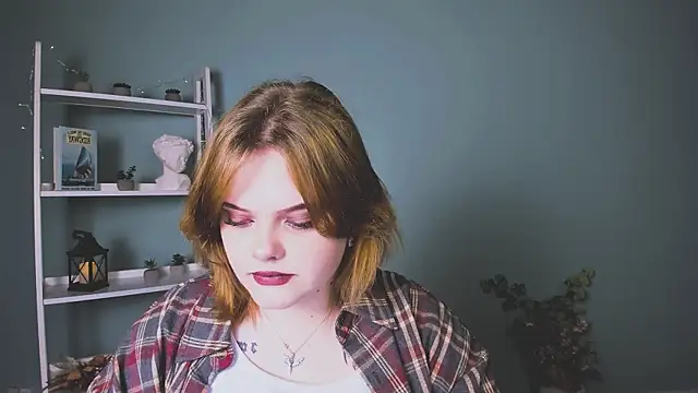 lika pop online show from November 21, 7:35 pm