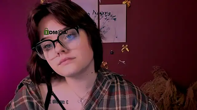 lika pop online show from December 22, 7:58 pm