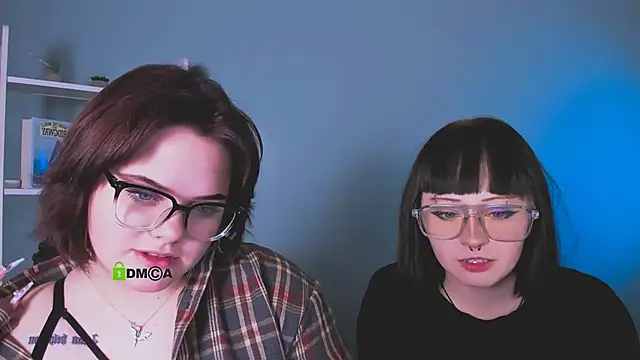 lika pop online show from December 5, 7:55 pm