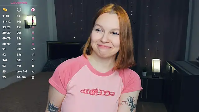 IrmgardBuzard online show from December 17, 8:36 pm