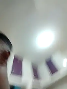 Snapshot of Paramkeerthi chatting on May 14, 1:24 am Paramkeerthi online show from May 14, 1:24 am