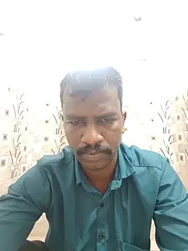 Snapshot of Paramkeerthi chatting on June 18, 2:43 am Paramkeerthi online show from June 18, 2:43 am