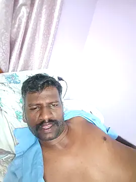 Snapshot of Paramkeerthi chatting on May 19, 2:57 pm Paramkeerthi online show from May 19, 2:57 pm