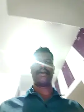 Snapshot of Paramkeerthi chatting on May 14, 4:15 pm Paramkeerthi online show from May 14, 4:15 pm