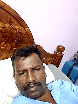 Snapshot of Paramkeerthi chatting on June 19, 6:47 pm Paramkeerthi online show from June 19, 6:47 pm