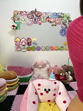 Snapshot of susuya_sha chatting on June 4, 1:38 pm susuya sha online show from June 4, 1:38 pm