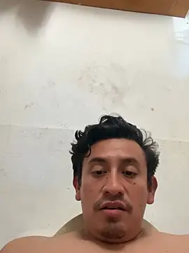 Snapshot of manrrique4567 chatting on February 14, 8:31 pm manrrique4567 online show from February 14, 8:31 pm