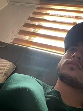 Esteban2704 online show from March 4, 12:24 pm