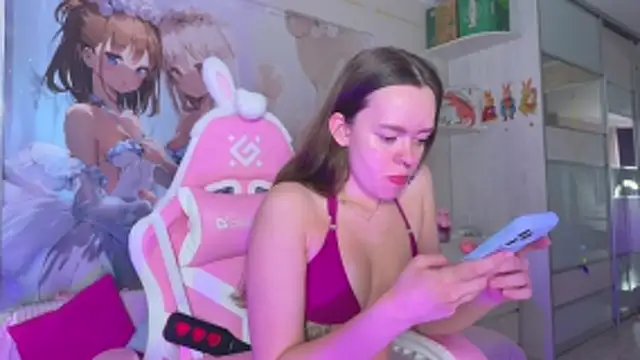 CheekySashaCharm online show from May 11, 6:37 am