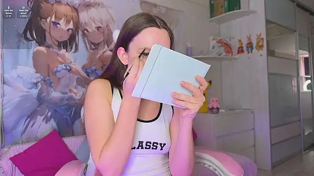 CheekySashaCharm online show from March 10, 7:56 am