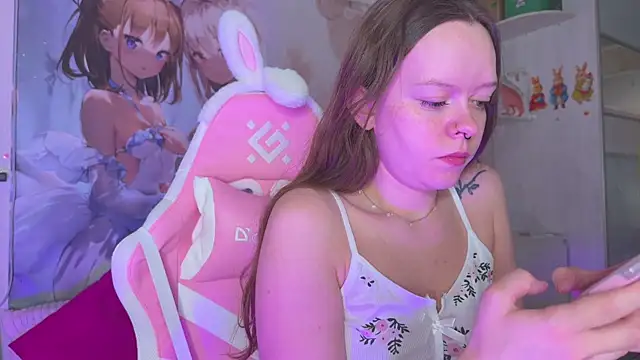 CheekySashaCharm online show from June 2, 6:24 am