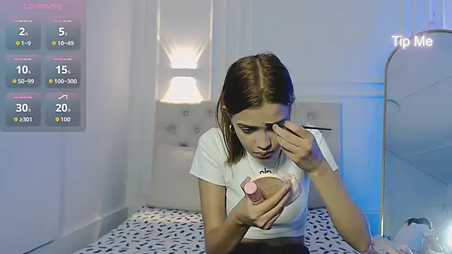 nicolvibes 212 online show from November 24, 8:20 pm