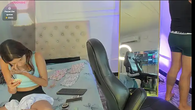 nicolvibes 212 online show from February 26, 10:21 pm