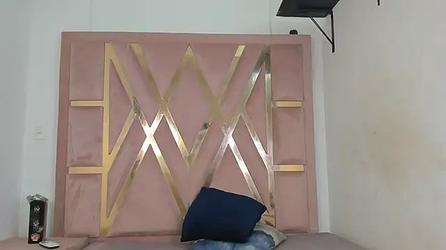 Snapshot of Kymasm chatting on January 13, 12:53 pm Kymasm online show from January 13, 12:53 pm