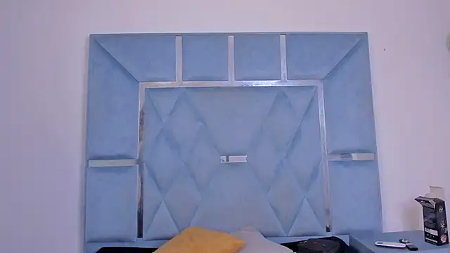 Kymasm online show from March 11, 1:05 pm