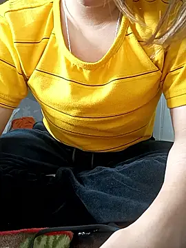 Snapshot of Mehboob_Khan11 chatting on January 13, 6:01 pm Mehboob Khan11 online show from January 13, 6:01 pm