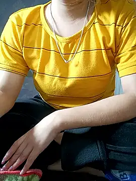 Snapshot of Mehboob_Khan11 chatting on January 15, 10:18 am Mehboob Khan11 online show from January 15, 10:18 am