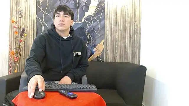 Tommy160920 online show from November 17, 12:53 pm