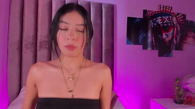 GabrielaSuarez  online show from June 2, 7:47 pm