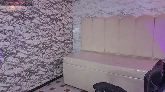 Evy Luxx v online show from February 8, 3:26 am