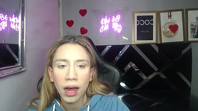 Evy Luxx v online show from May 23, 1:21 pm
