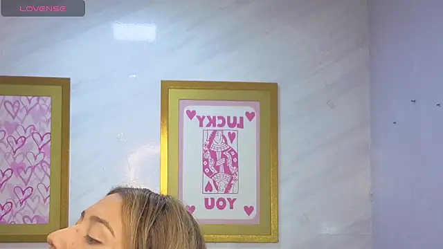 Evy Luxx v online show from April 11, 3:47 am