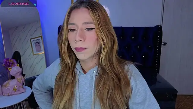 Evy Luxx v online show from February 18, 3:37 am