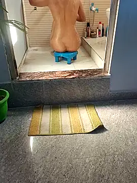 lusty daisy 01 online show from December 18, 5:45 am