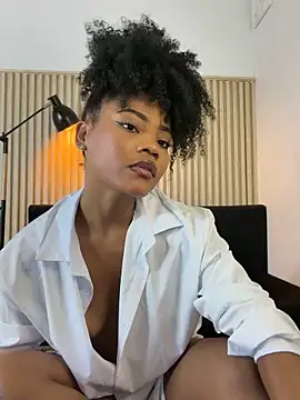 vanestraus online show from March 20, 8:10 pm