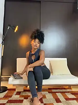 Snapshot of vanestraus chatting on July 14, 7:42 pm vanestraus online show from July 14, 7:42 pm
