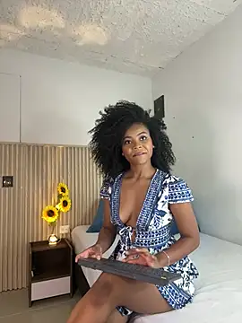 vanestraus online show from January 8, 9:10 pm