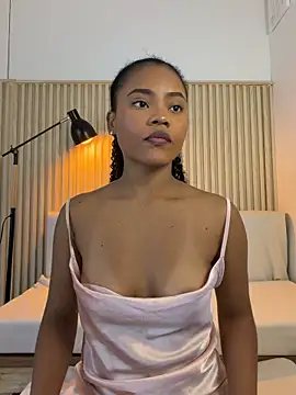 vanestraus online show from March 23, 10:42 pm