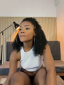 vanestraus online show from March 3, 8:05 pm