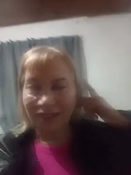 Snapshot of SexyMilf1211 chatting on July 14, 11:49 am SexyMilf1211 online show from July 14, 11:49 am