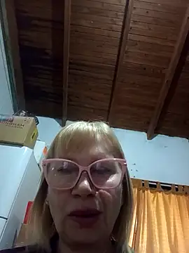 Snapshot of SexyMilf1211 chatting on April 26, 12:13 pm SexyMilf1211 online show from April 26, 12:13 pm