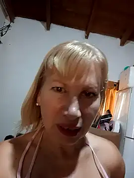 SexyMilf1211 online show from February 4, 3:18 pm