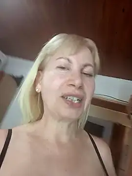 SexyMilf1211 online show from November 14, 9:51 pm