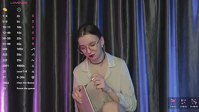 Snapshot of RochelCozzi chatting on December 21, 4:08 pm RochelCozzi online show from December 21, 4:08 pm