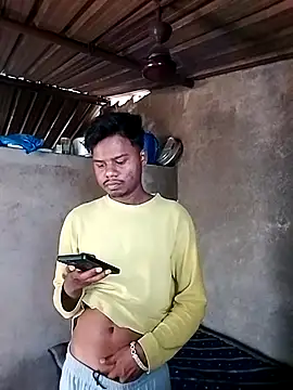 Snapshot of banty05 chatting on February 25, 7:19 am banty05 online show from February 25, 7:19 am