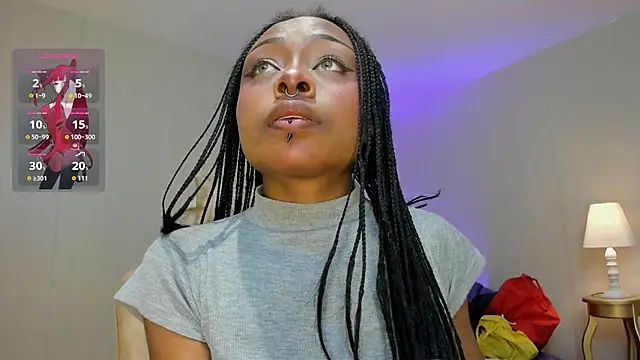 Midnight Bluee online show from December 4, 7:24 pm