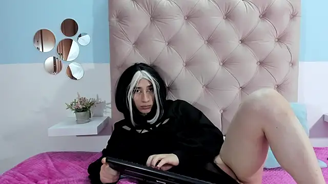 Charlothe 7 online show from December 22, 4:23 am