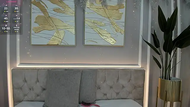 Gia ricci  online show from December 18, 1:04 pm