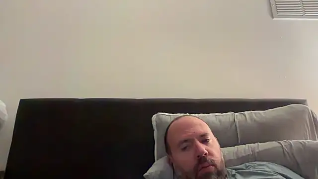 Snapshot of sbeast69 chatting on July 26, 3:24 am sbeast69 online show from July 26, 3:24 am