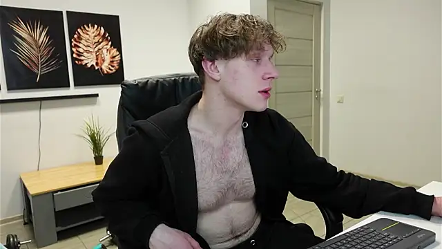 Charles Dreams online show from February 11, 9:25 pm