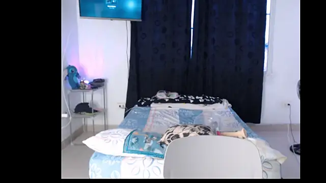 Tatiana-Jaaramillo online show from January 12, 4:36 pm