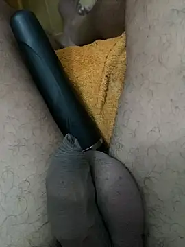 sweetblacky87 online show from April 12, 10:13 pm