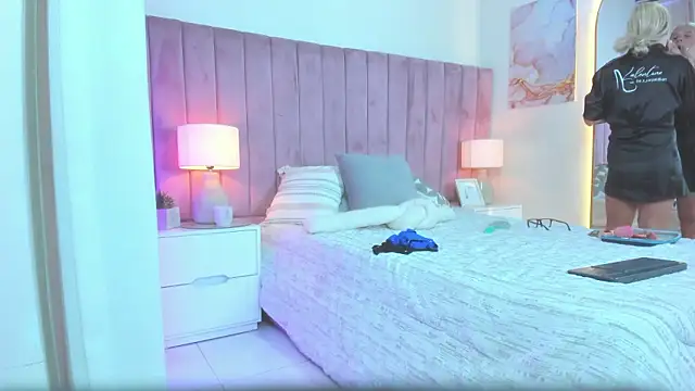 Valentino moretti online show from February 11, 11:54 am