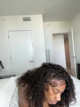 Drekacakez online show from January 8, 2:34 pm