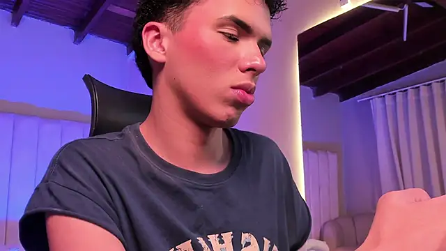 Seab trooy online show from February 11, 3:17 am